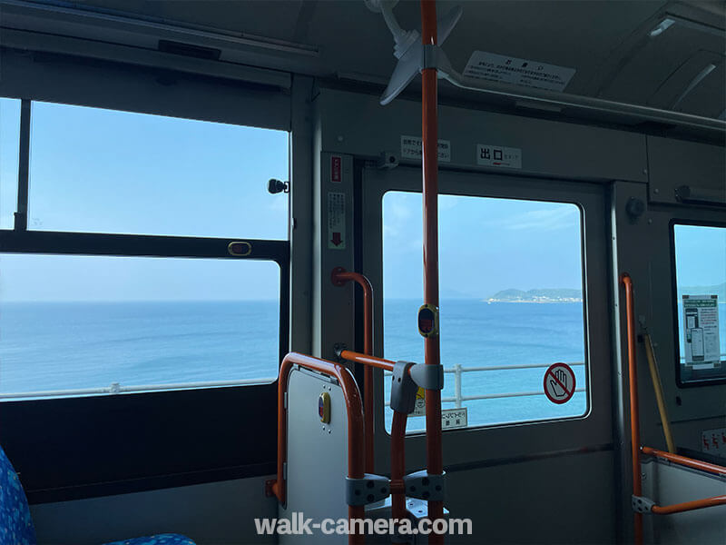 昭和バス 日本海の風景