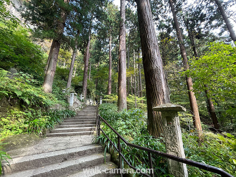 山寺の石段・階段はきついのか・便利な持ち物についてのまとめ