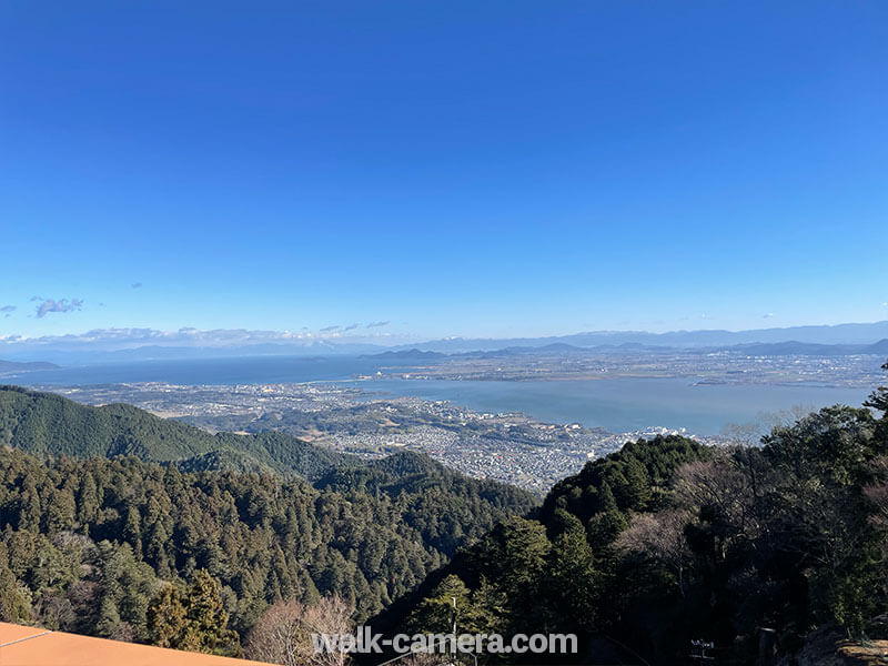 ケーブル延暦寺駅　展望テラス　山のデッキからの風景