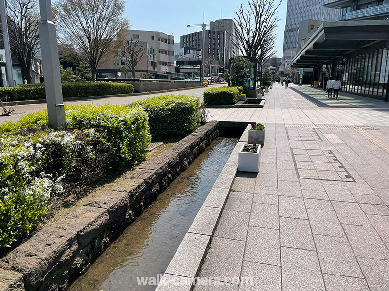 金沢城跡への徒歩での道
