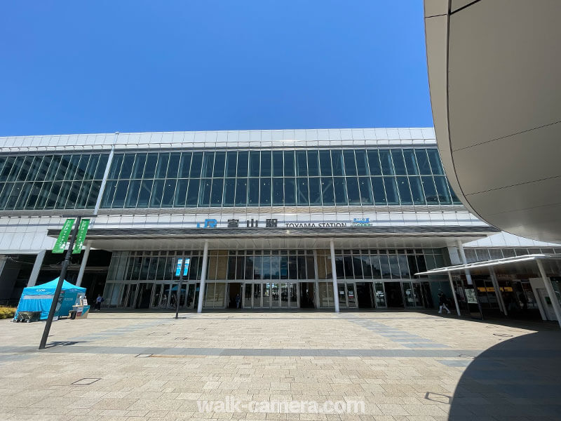 JR富山駅