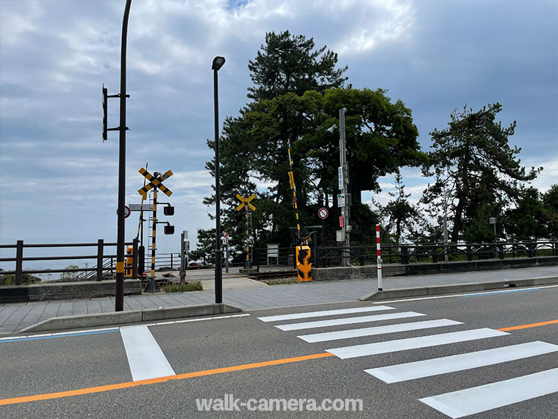 雨晴海岸　アニメ　聖地