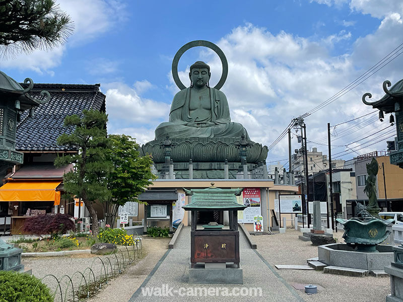 富山県　観光スポット　高岡大仏