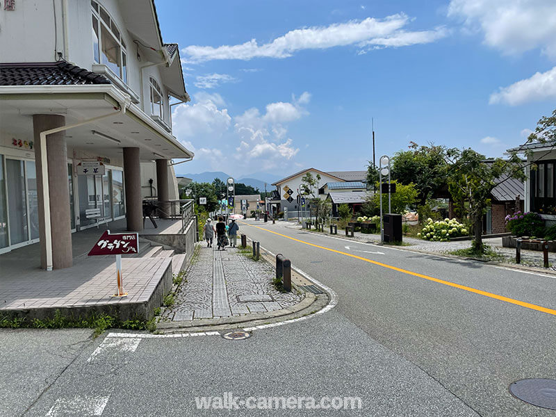 清里駅から千ヶ滝への道