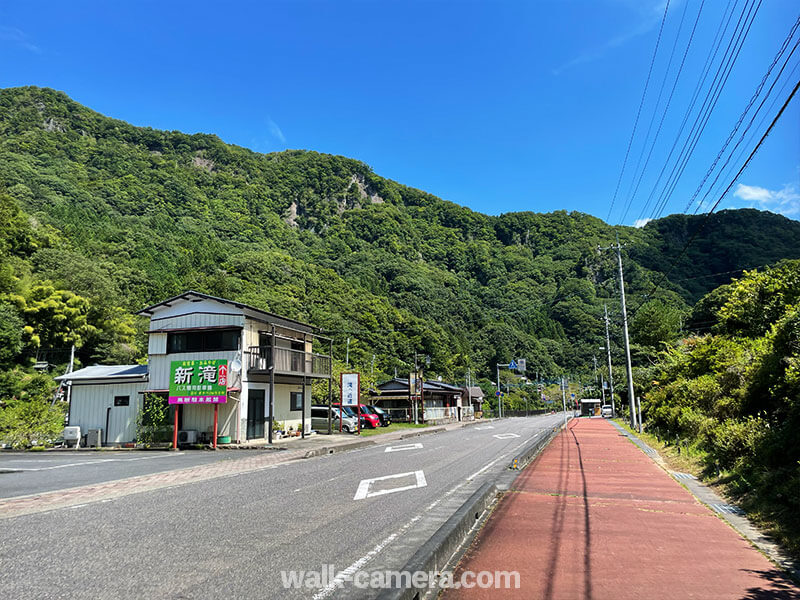 バス停「滝本」からの道のり