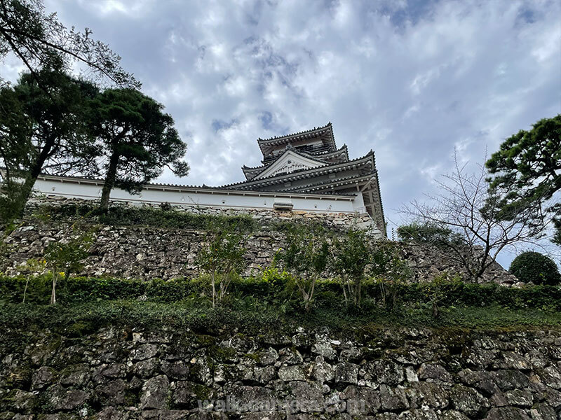 高知城 堀 池