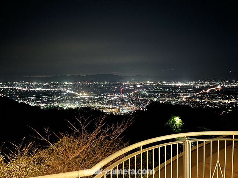 天空のスカイビューホテル 眉山海月から見る夜景