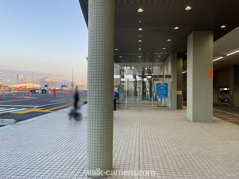 東京港フェリーターミナル入口