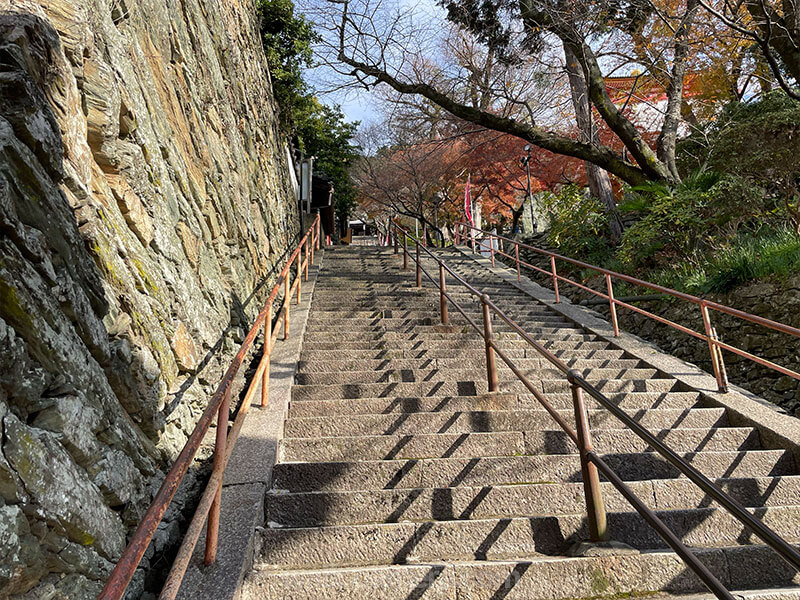 紀三井寺 231段の石段