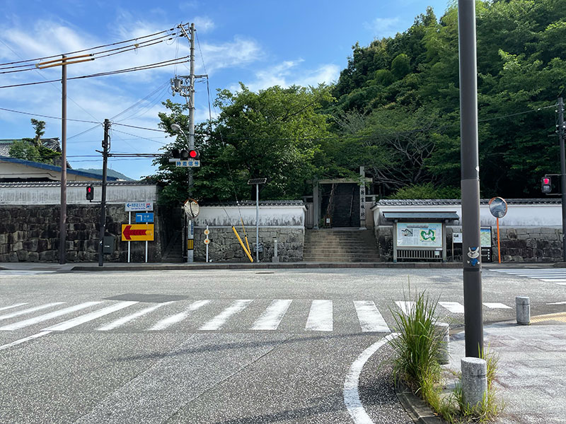 新宮駅から新宮城跡（丹鶴城公園）への徒歩での行き方