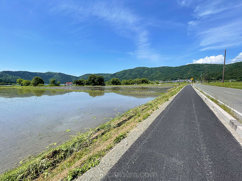 余呉駅から賤ヶ岳登山道への道のり