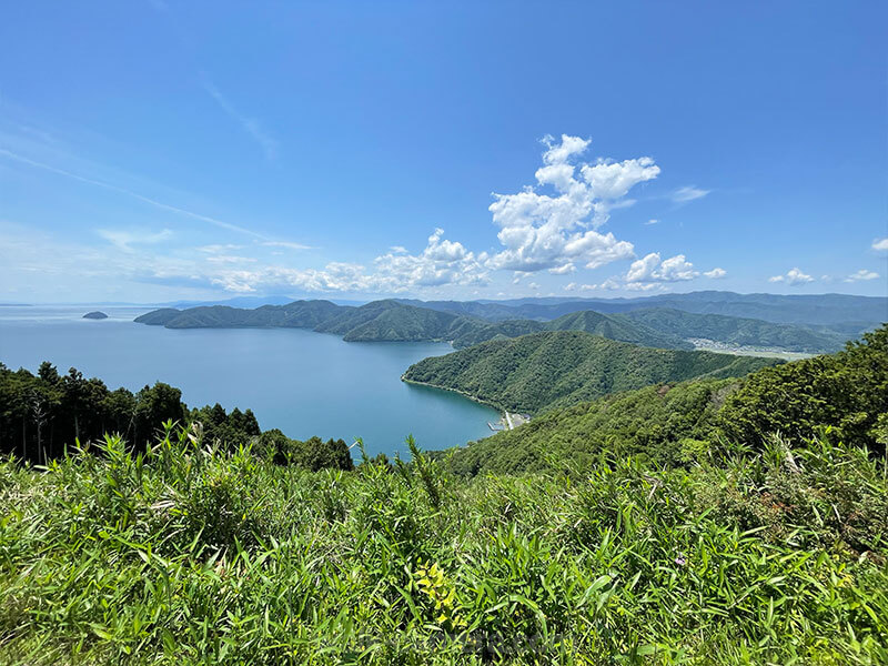賤ヶ岳古戦場から見る琵琶湖