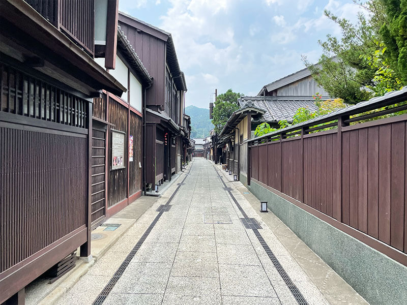 小浜市の歴史的な町並みを散策