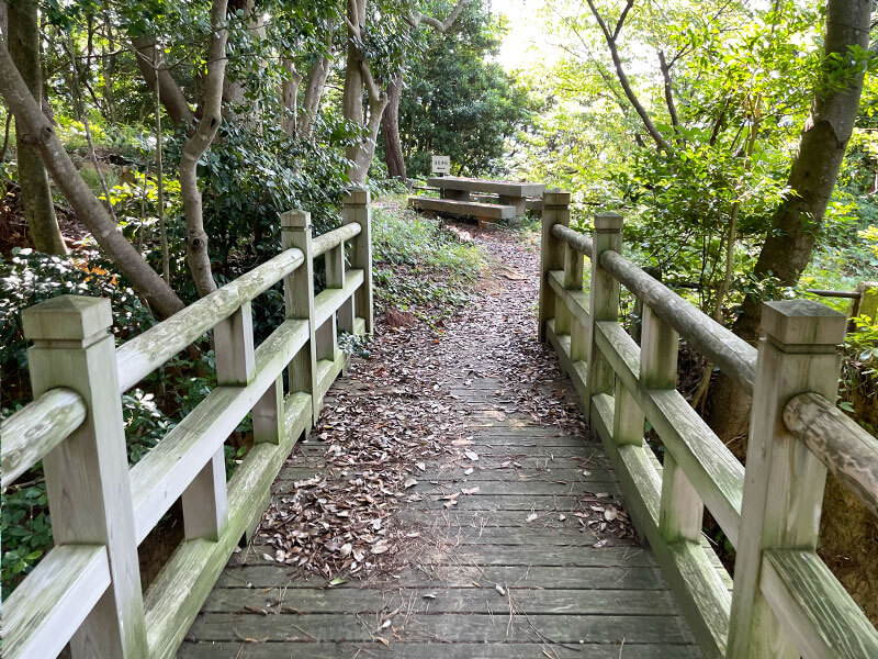 高浜城跡の太鼓橋