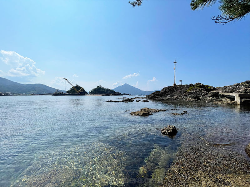 明鏡洞（城山公園） 塩土恵美須神社の石段を降りて海岸へ