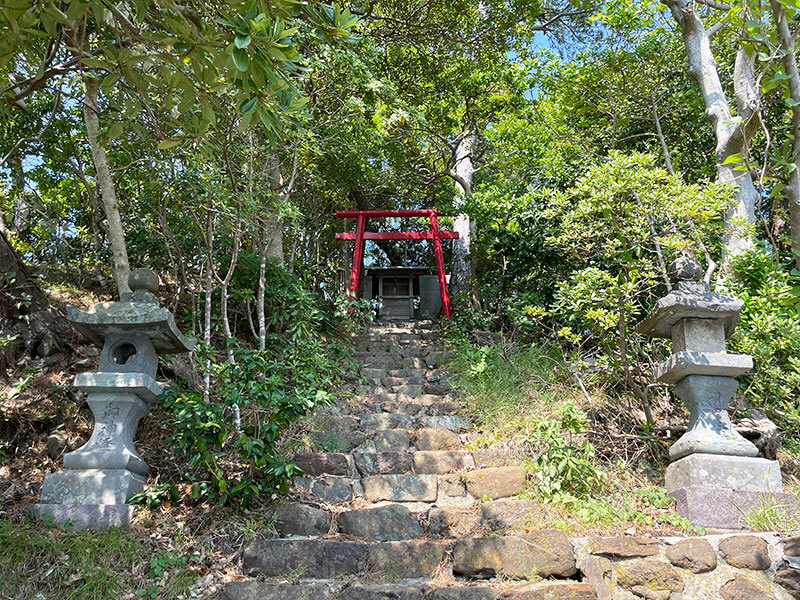 明鏡洞（城山公園） 塩土恵美須神社